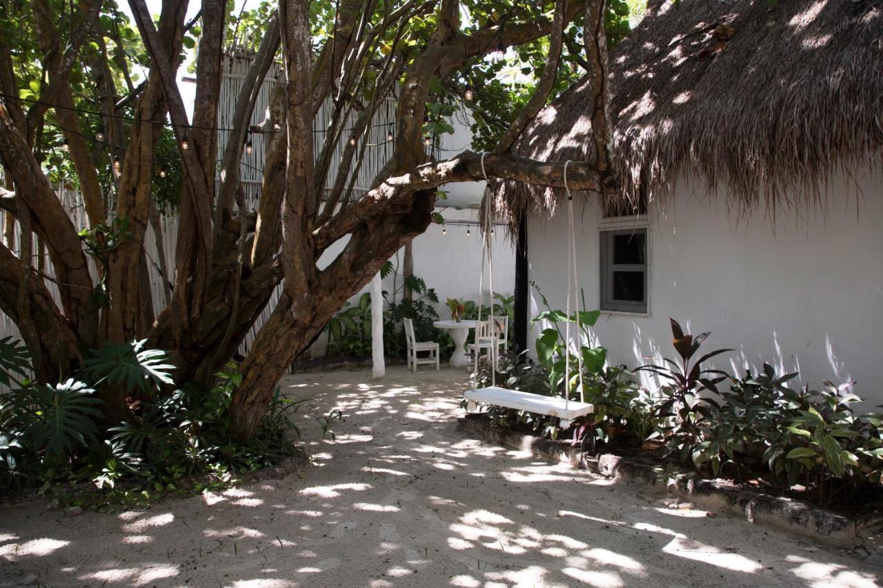 Coco Tulum Beach Club Hotel Exterior photo